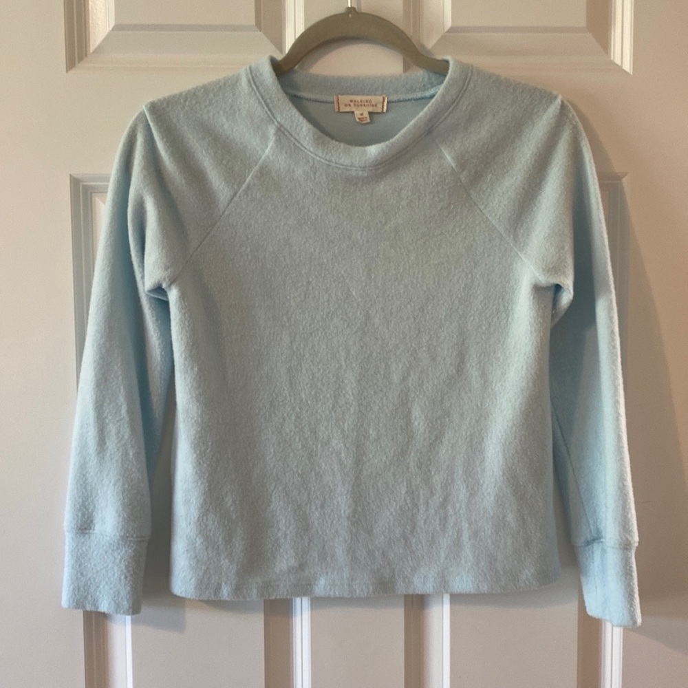 Walking on Sunshine soft crew neck sweatshirt – medium – light blue‎